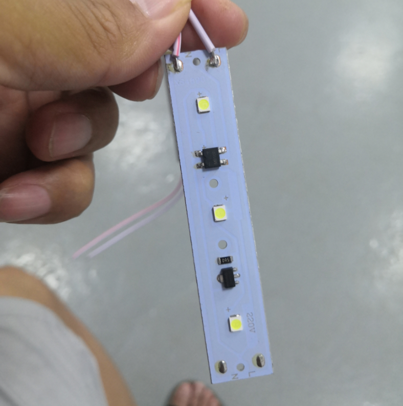 SM2082C(圖2)